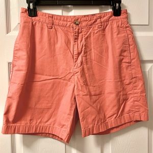 Vineyard Vine Shorts Coral Size 32